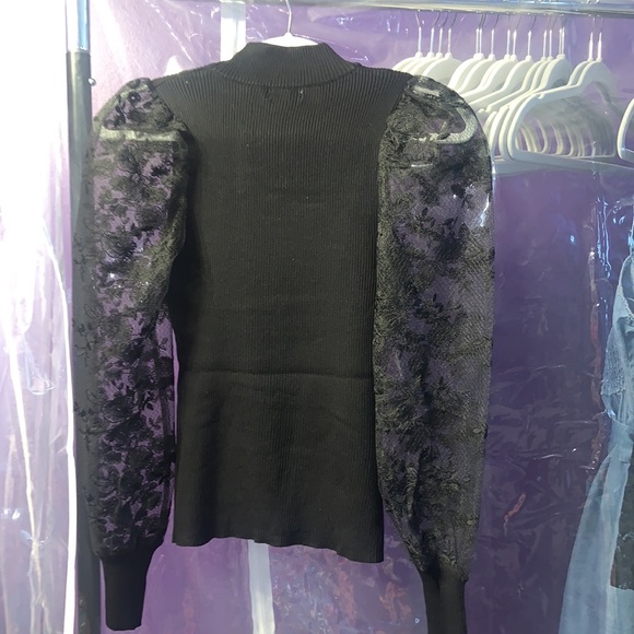 Mock neck sweater top - Picture 4 of 5